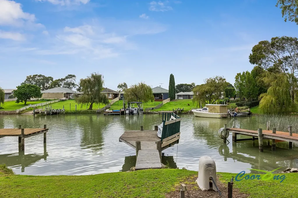 Wellington East 3房  Waterfront lifestyle living at its finest