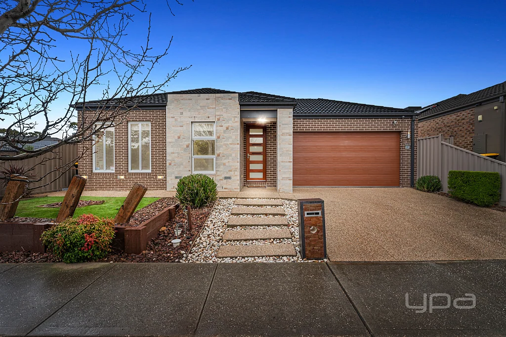 31 Riverbank Boulevard, Harkness, VIC 3337