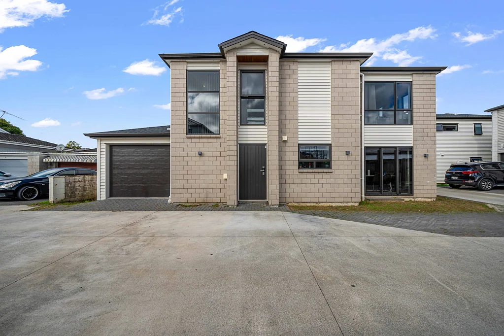 Manurewa 4બેડરૂમ Near-new, low-maintenance and high on appeal!