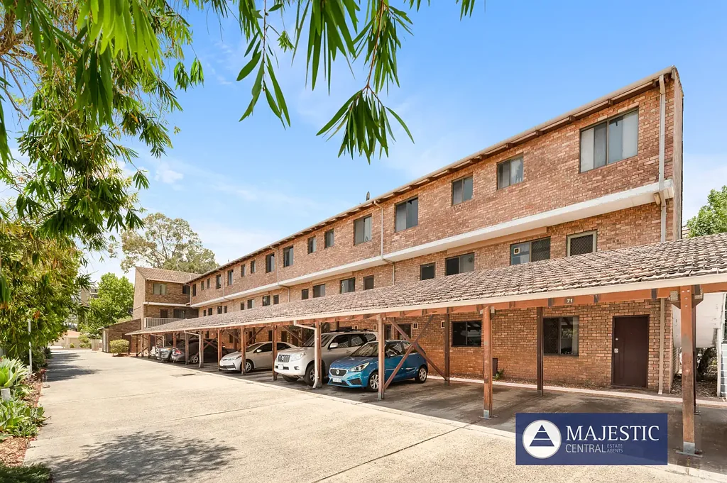 Glendalough 2房  COMING SOON - STYLISH AFFORDABLE SPLIT LEVEL APARTMENT