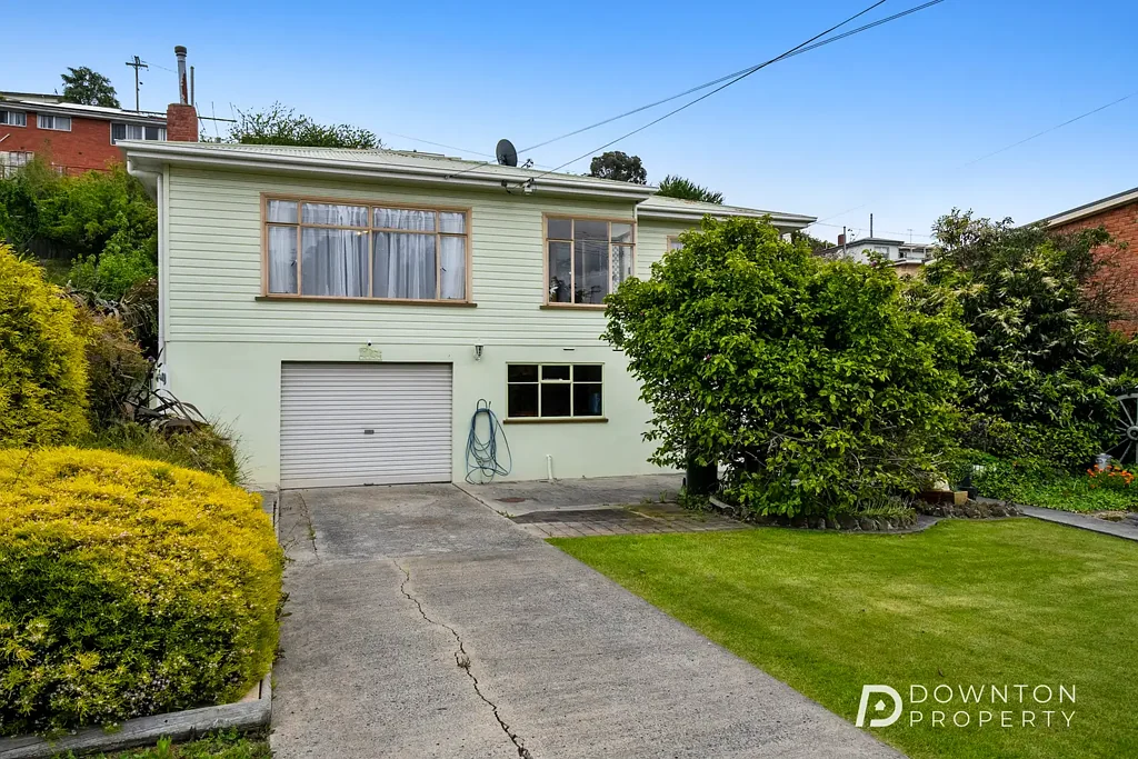 West Moonah 4房  Spacious Home with Flexibility and Comfort