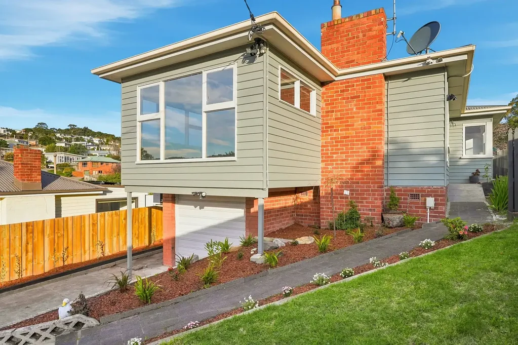 Lindisfarne 3房  Multiple Living Areas, Versatile Floorplan - Amazing Family Home