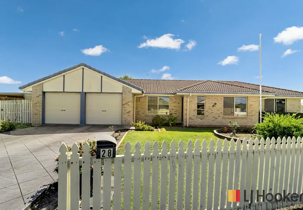 28 Bunya Court, Eli Waters, QLD 4655
