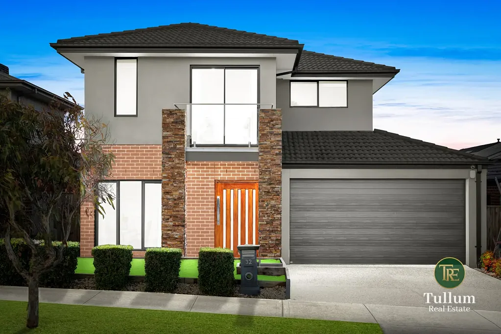 Clyde North 5房  Elegant Family Living in a Premium Location!