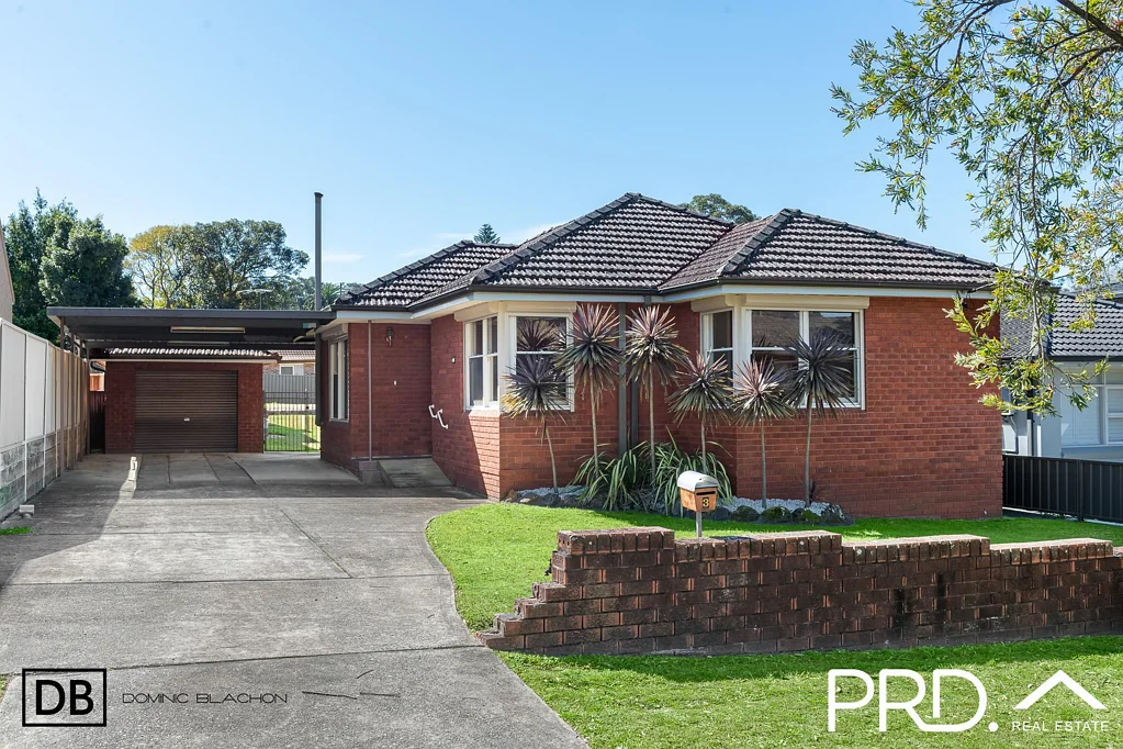 3 Samoa Avenue, Picnic Point, NSW 2213