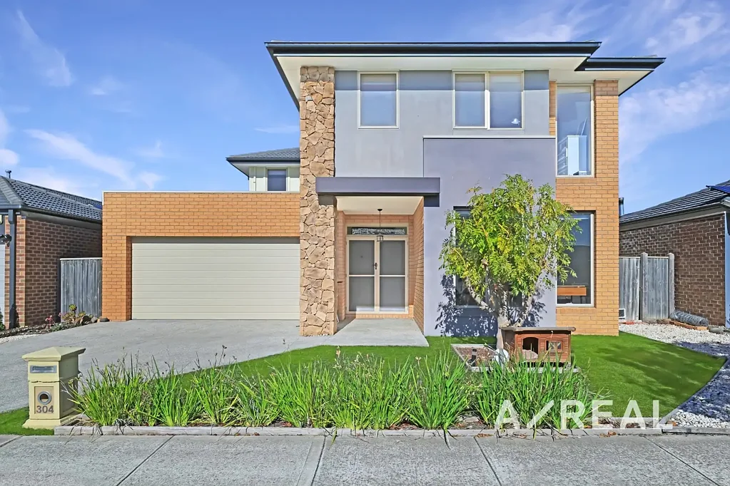 304 Saltwater Promenade, Point Cook, VIC 3030