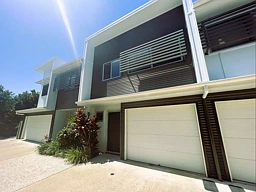 2/2-12 Kurrimine Crescent, Mountain Creek