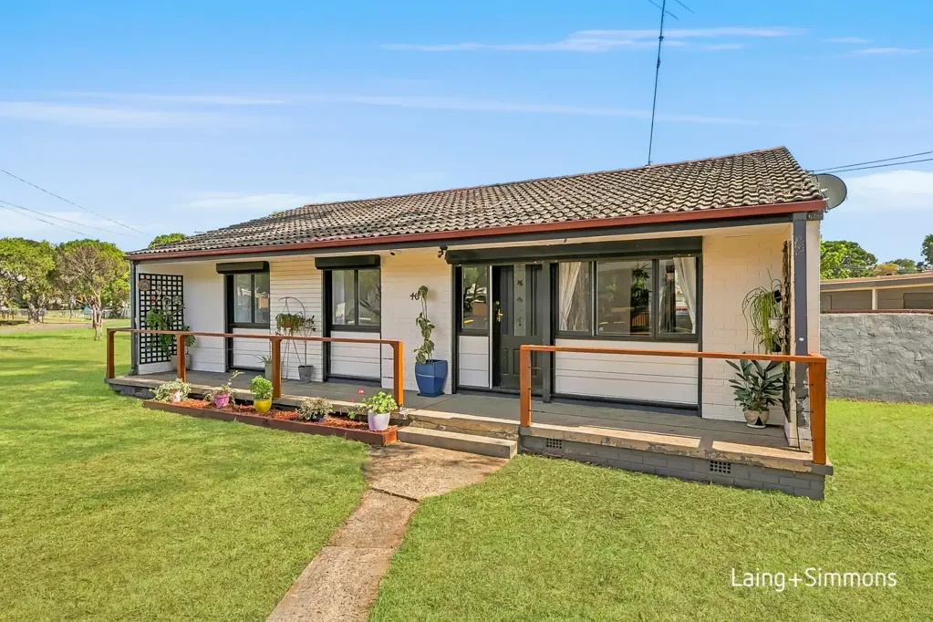 Lethbridge Park 3कमरा Newly renovated home set on a huge 638sqm block