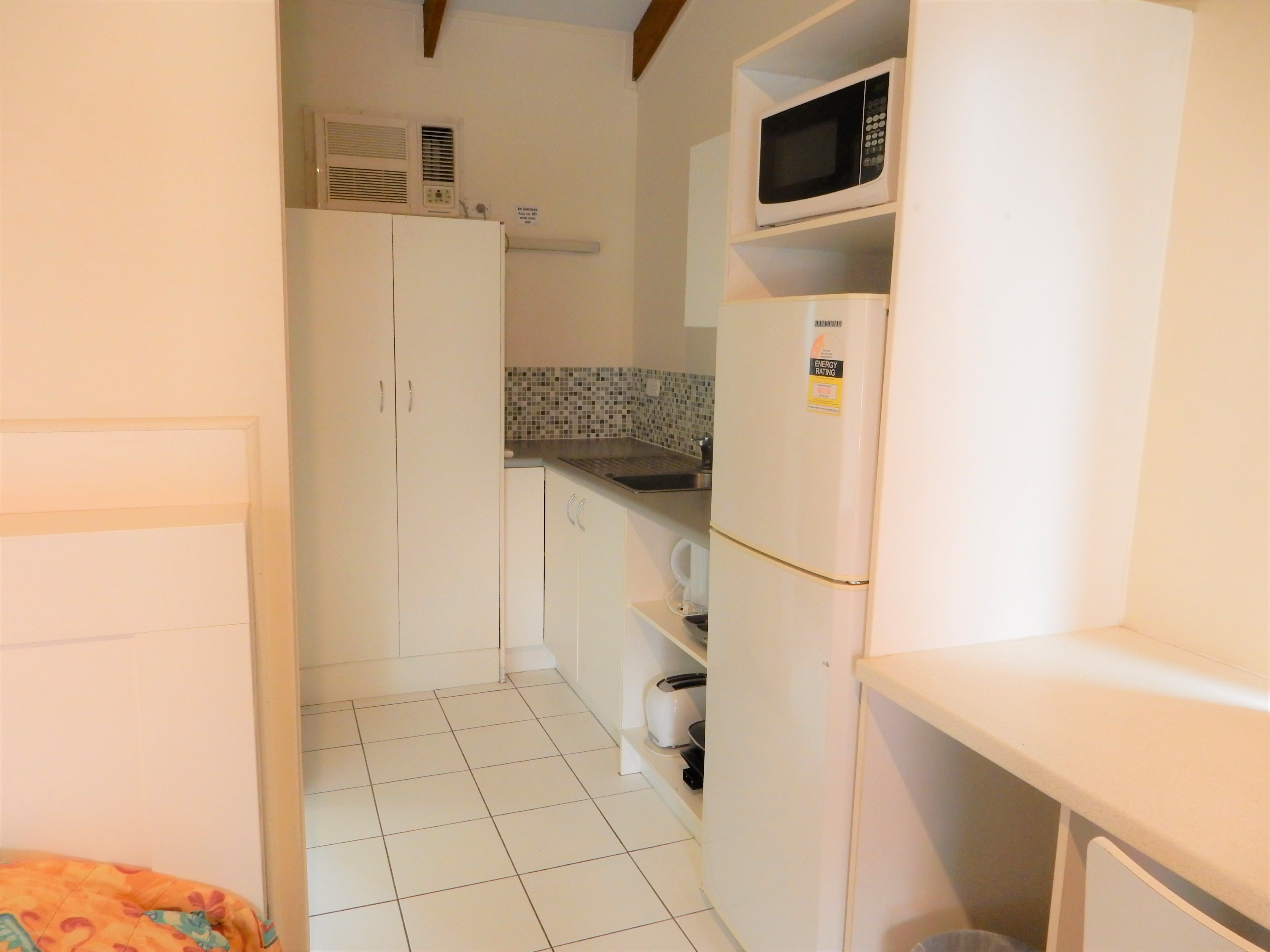 UNIT 9 158 GREENCAMP RD, WAKERLEY QLD 4154, 0 habitaciones, 0 baños, Unit