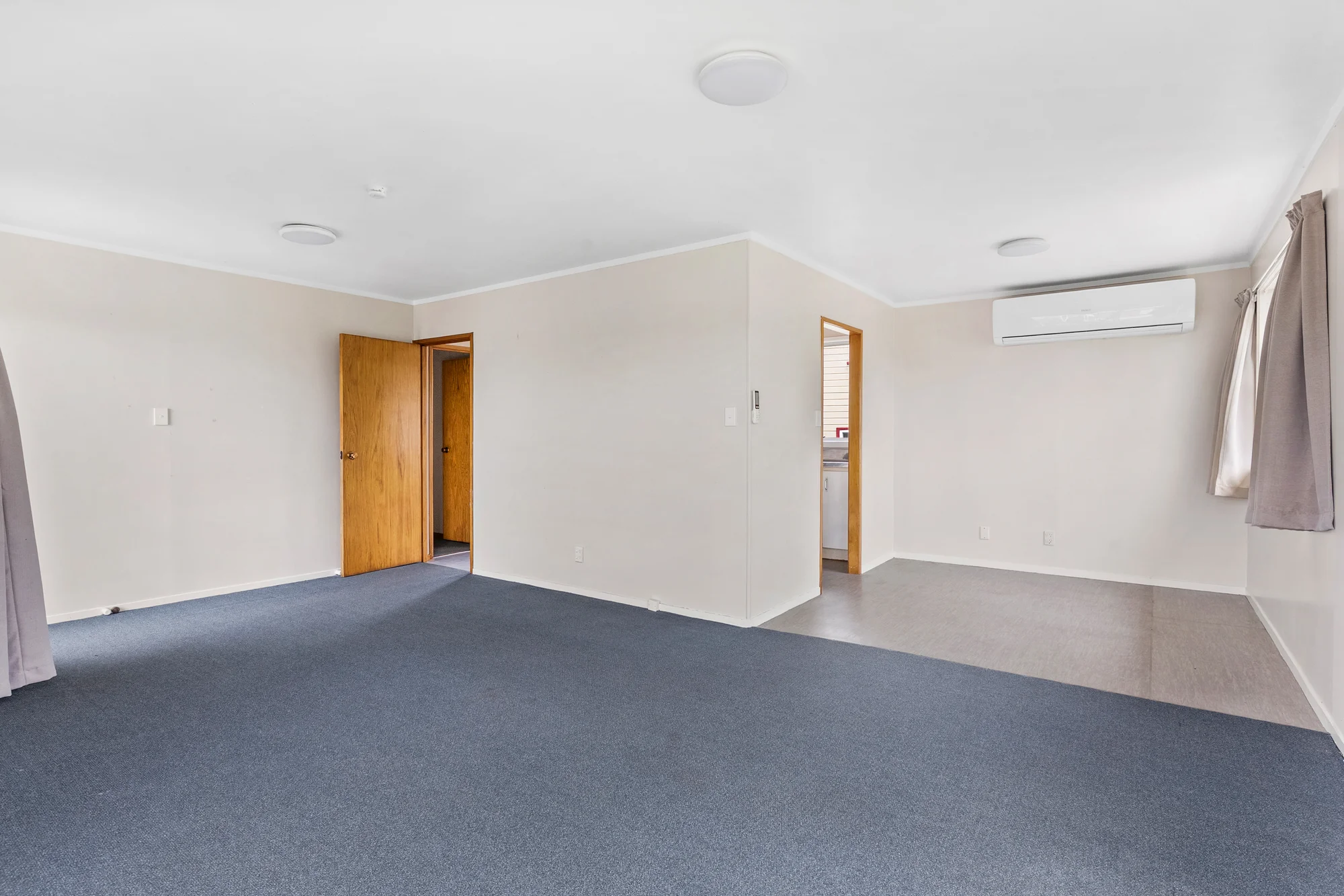 58 Makora Road, Massey, photo 7