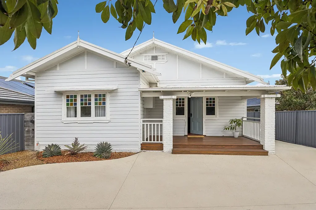 Woy Woy 3 Bedroom Family coastal retreat