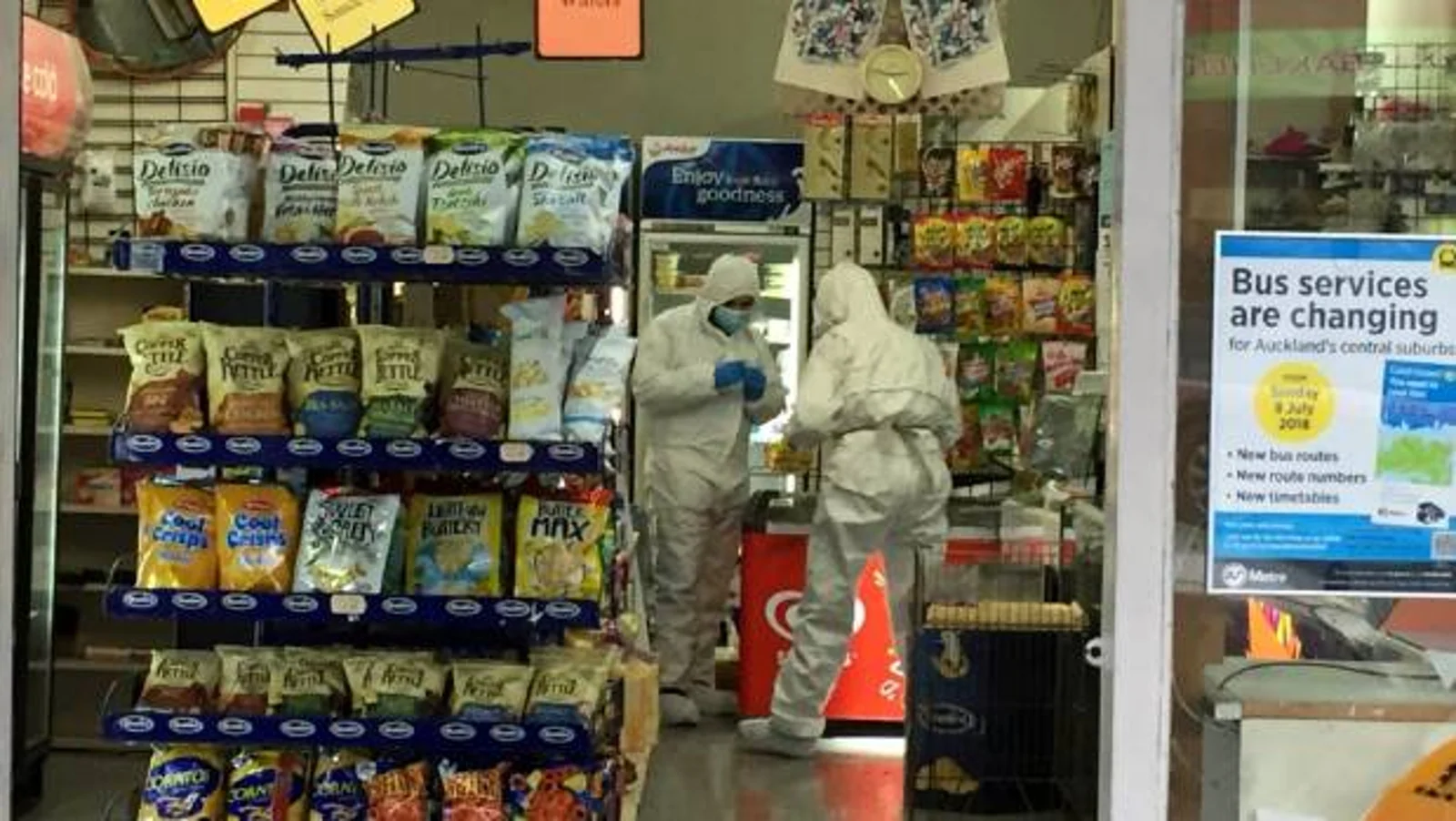 奥克兰中区便利店血案：16岁男歹徒被捕归案，仍有几名嫌疑人在逃