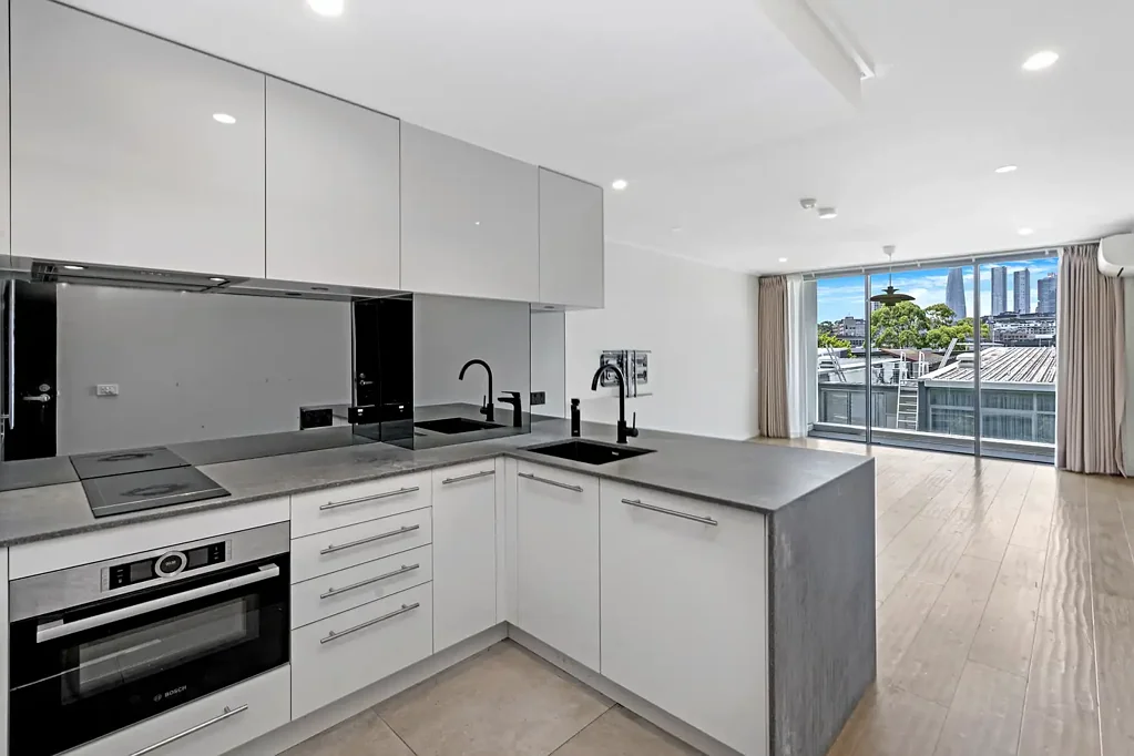 Experience Elegance at Blackwattle Bay