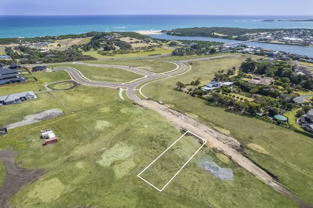 44 Goldstein Avenue, Warrnambool, VIC 3280