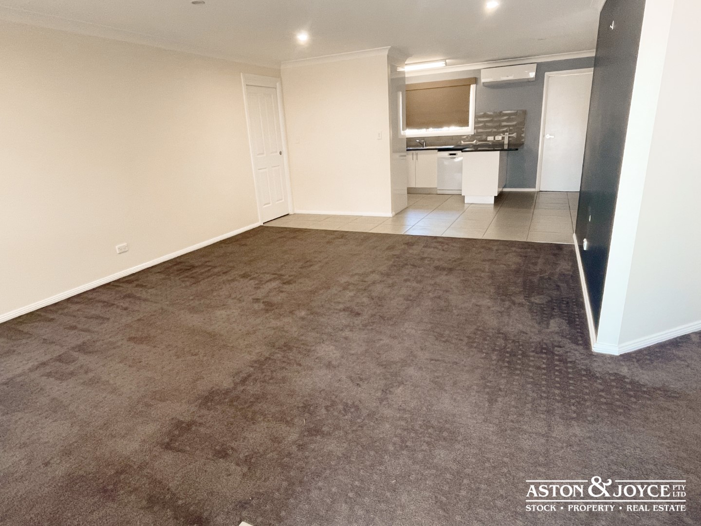 UNIT 5 34-36 GRAFTON ST, GRENFELL NSW 2810, 0 침실, 0 욕실, Unit