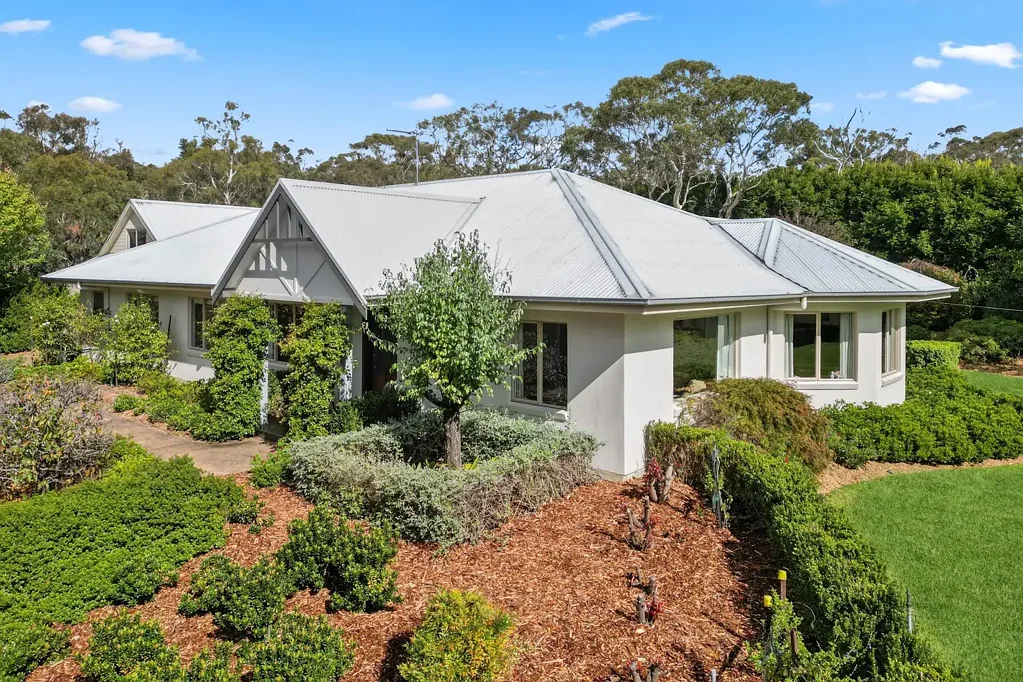 Wentworth Falls 4બેડરૂમ A Rare Estate of Scale and Parklike Grounds