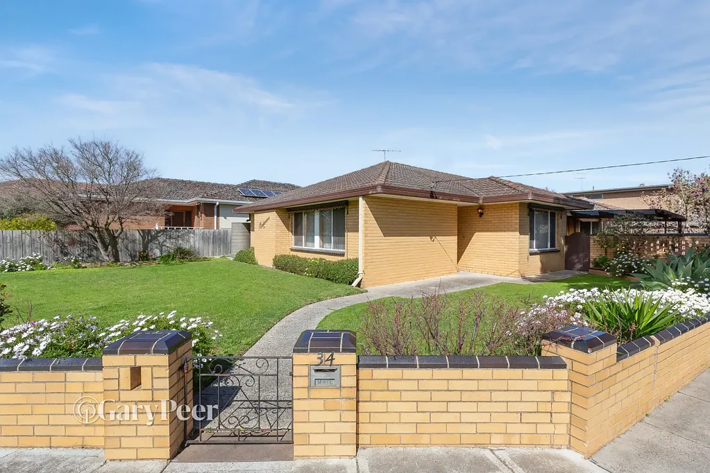 Carnegie 4Zimmer Prime corner block with exciting prospects