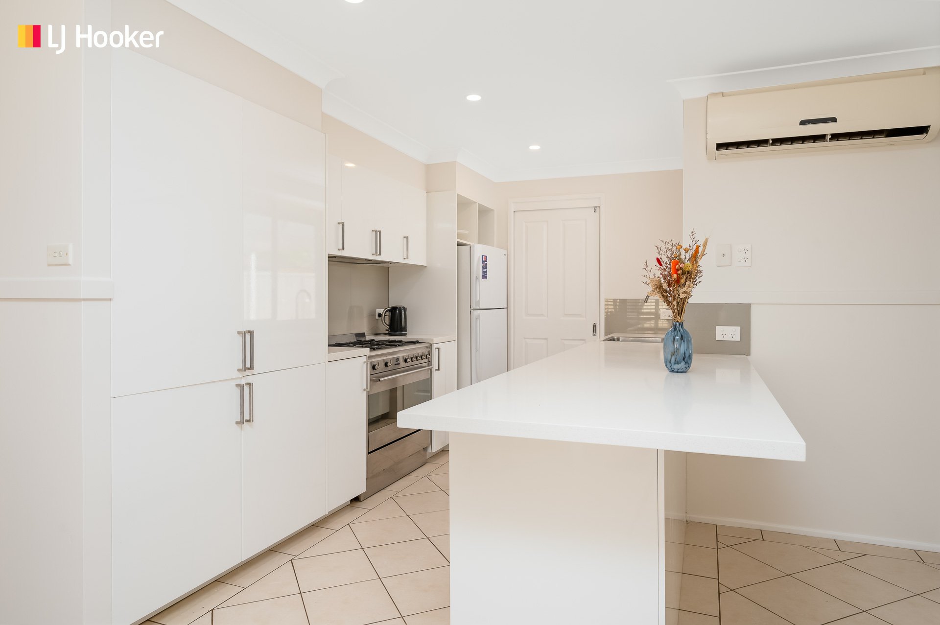 30 ROBINIA WAY, WORRIGEE NSW 2540, 0 habitaciones, 0 baños, House