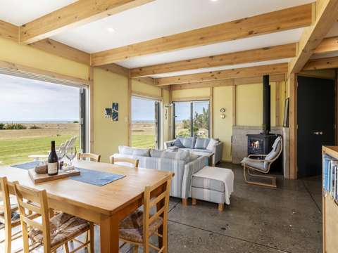 Rarangi 4房  Stunning Coastal Retreat