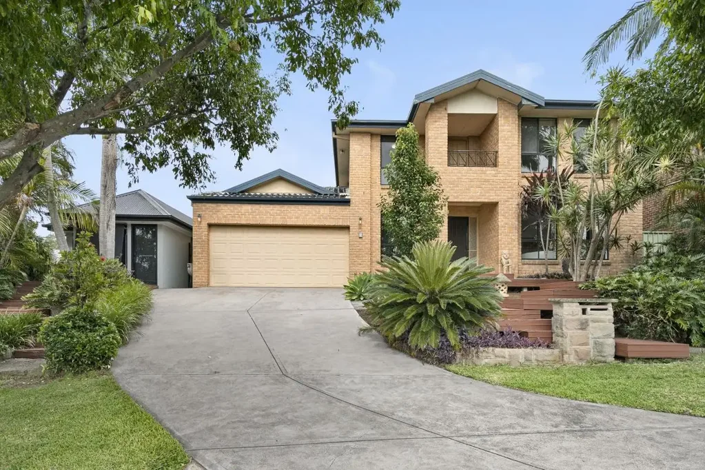1 Stirling Crescent, Fletcher, NSW 2287