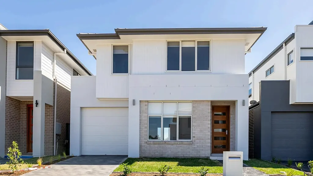 BRAND NEW 5 Bedroom Family Home - Ready to move in !