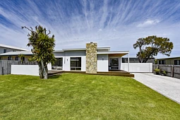 5 Jaffa Street, Kingston Se