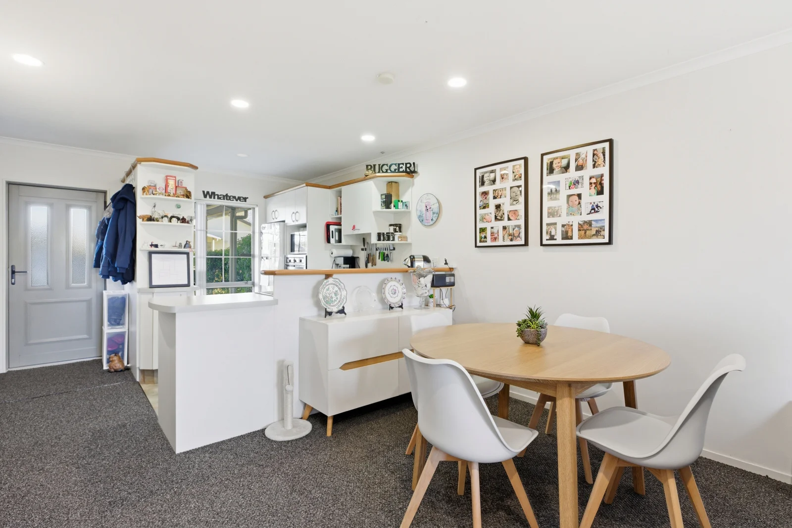 Judea 2ห้องนอน Downsizing ? Semi-Retired ? This Could Be Yours