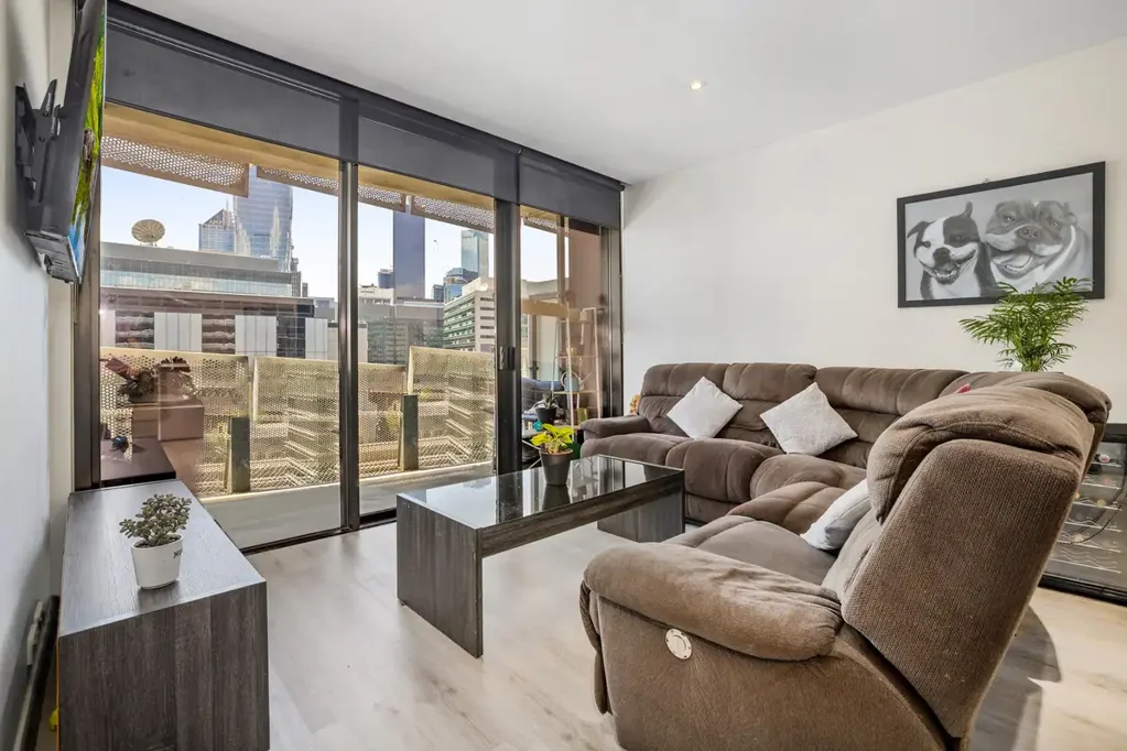 Combining A City Edge & Docklands Lifestyle