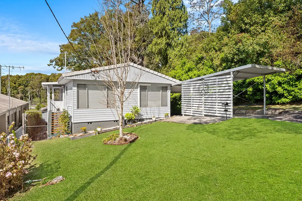 2 Lisarow Street, Lisarow, NSW 2250