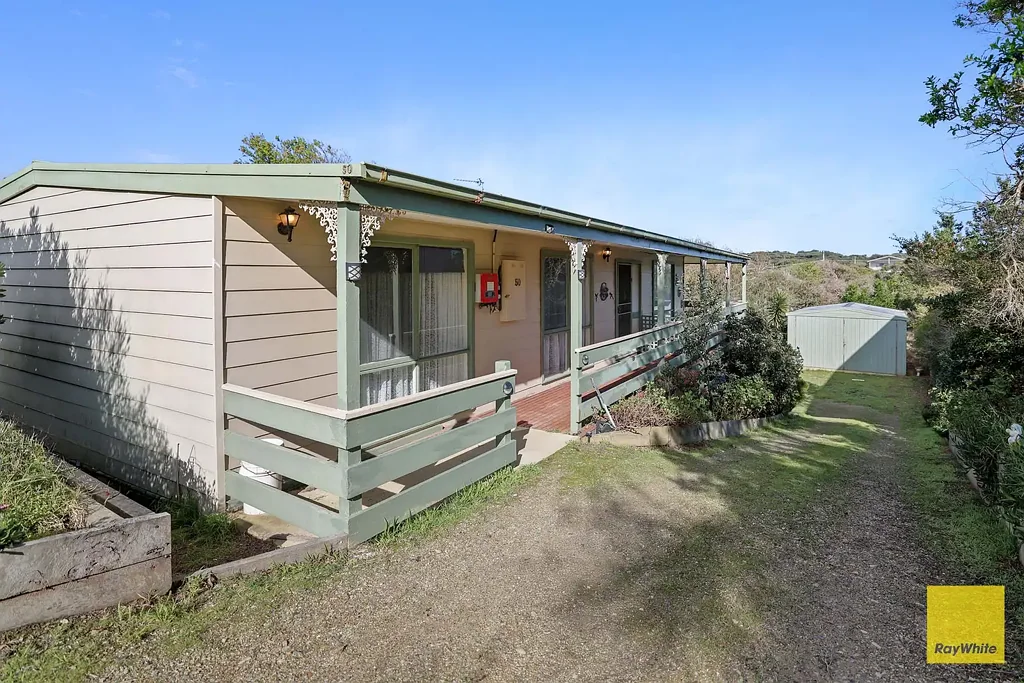Sandy Point 4房  A Much-Loved Family Beach House - First Time Offered Since 1990