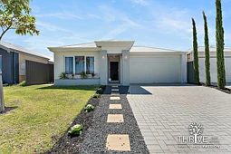 35 Tuberose Road, Piara Waters