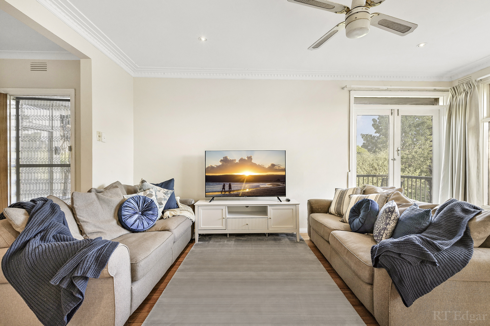 19 ROY ST, DONVALE VIC 3111, 0 chambres, 0 salles de bain, House