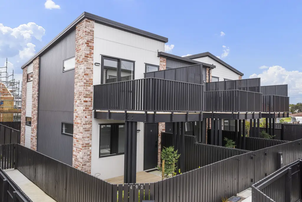Mount Roskill 2कमरा Discover Modern Living in This 2-Bedroom Townhouse