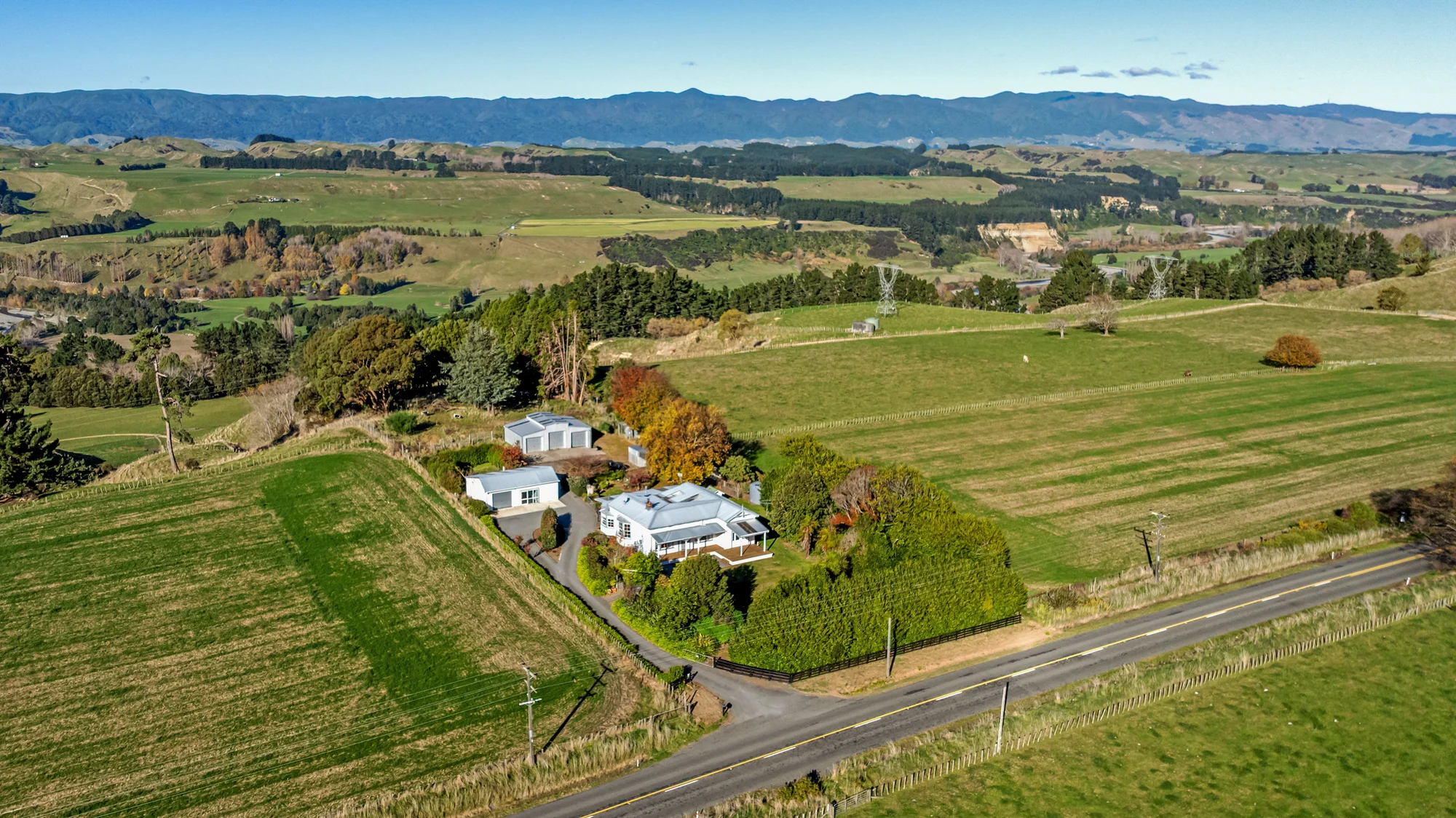 Kimbolton Villa with views