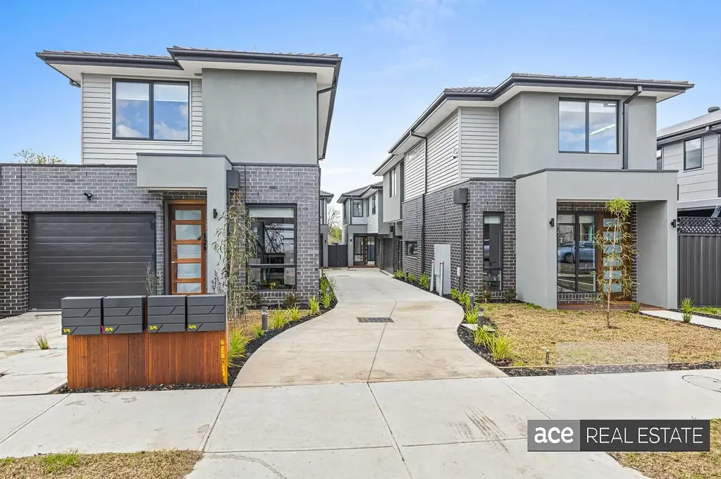 Bundoora 3房 Bundoora核心地段 新建联排别墅 三卧宽敞 WIR主卧 浴室奢华 高端厨电 私享庭院 自然采光充沛 低维护投资佳选 Brand New Townhouse in Heart of Bundoora