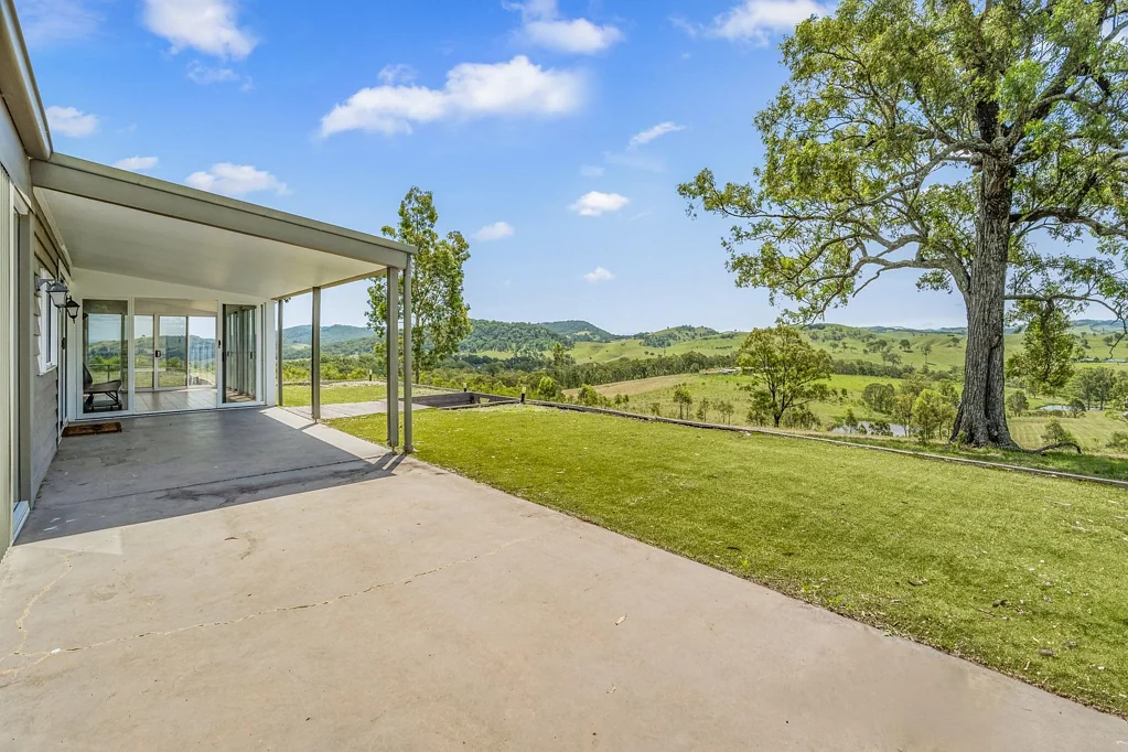 Singleton The Views are Something Special.......114.9 Hectares (283 Acres)*