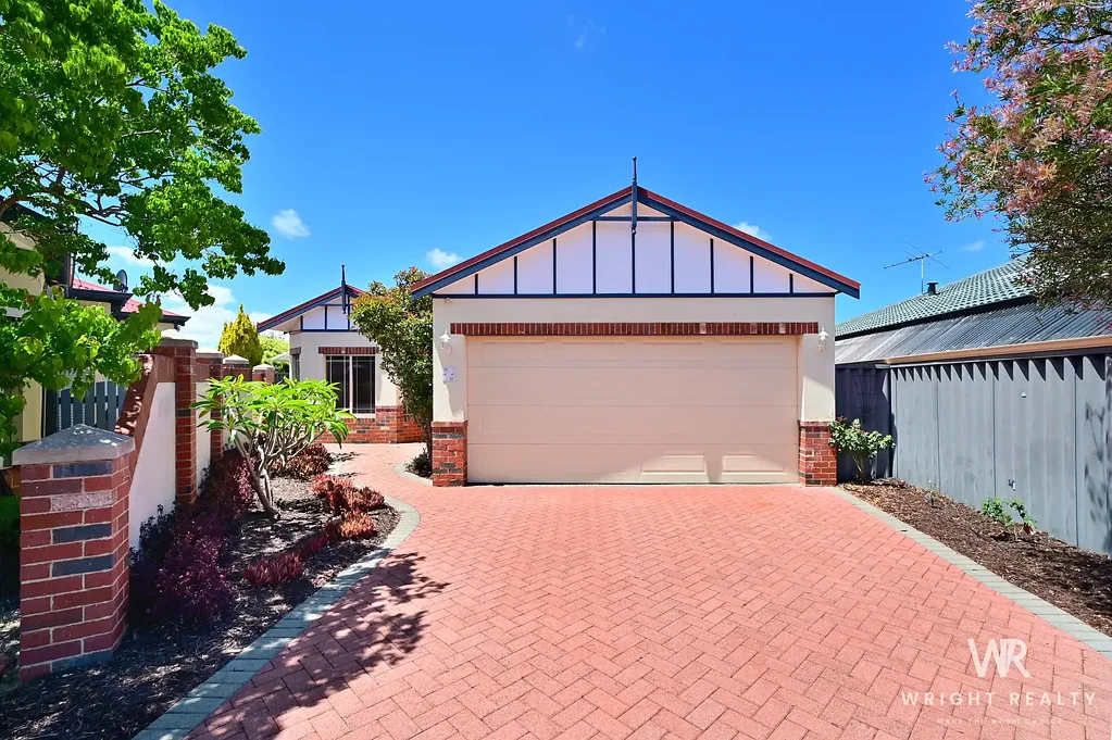 7 Rosa Mews, Woodvale, WA 6026