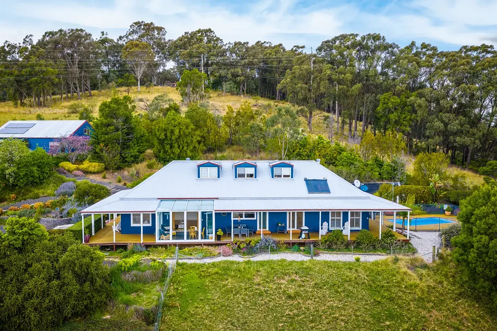 Bega 4房  An Exclusive Country Estate Defined by Timeless Hamptons Sophistication