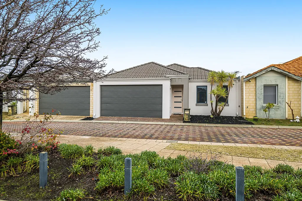 13/26 Churchill Green, Canning Vale, WA 6155