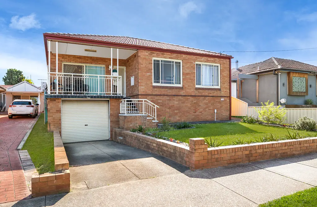 28 Maiden Street, Greenacre, NSW 2190