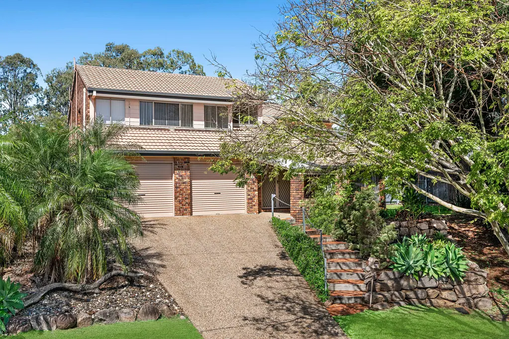10 Emmett Street, Wynnum West, QLD 4178