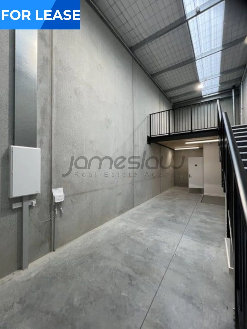 Hobsonville Modern Small Warehouse with Secure Car Park