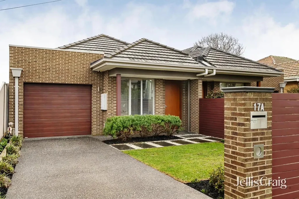 Bentleigh East 3 Slaapkamer Single level class in the northern sun