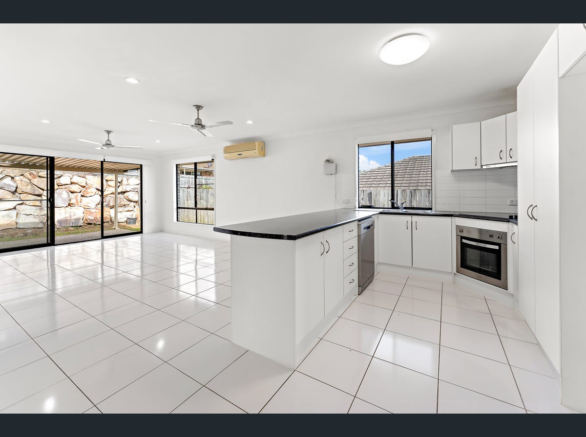 6 CASEMENT CT, COLLINGWOOD PARK QLD 4301, 0 ห้องนอน, 0 ห้องน้ำ, House