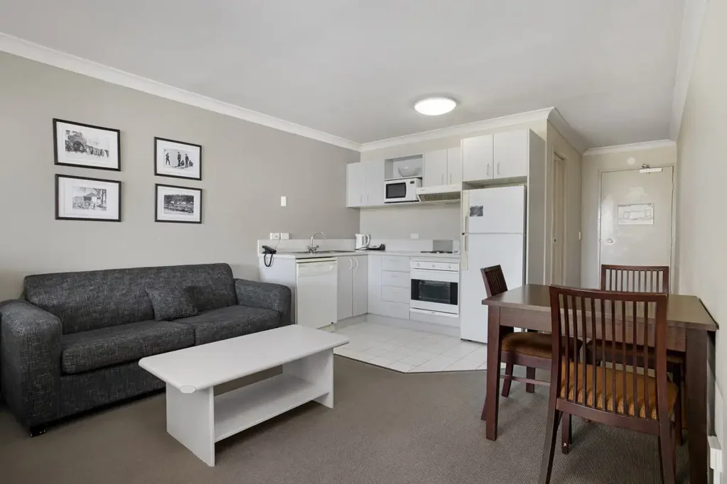 Jindabyne 1房  Waterfront Studio Apartment