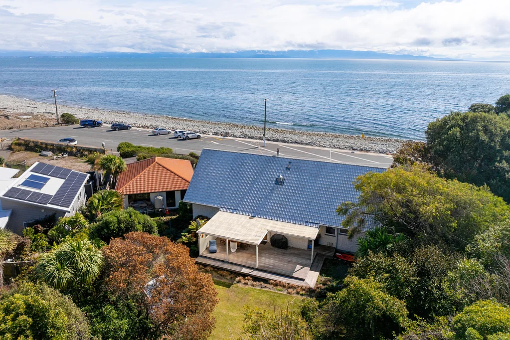 Glenduan 4 Bedroom Move to the beach for Summer