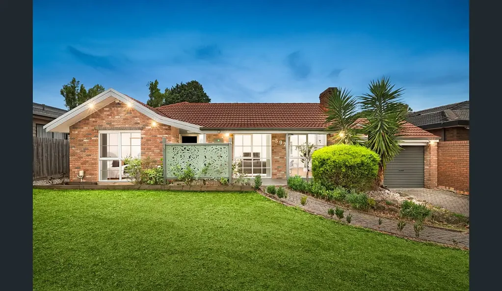 Perfect 4 Bedroom Property To Call Your Home - Don't Miss Your Chance **APPLY FOR THIS PROPERTY NOW**