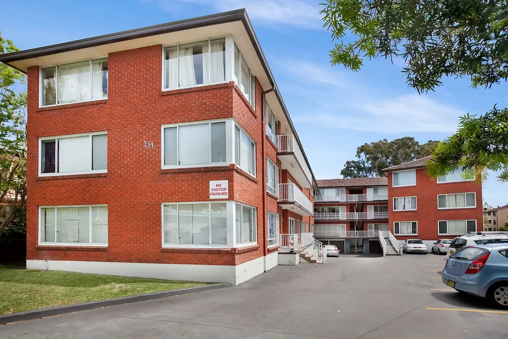 Conveniently Located, Close to all amenities