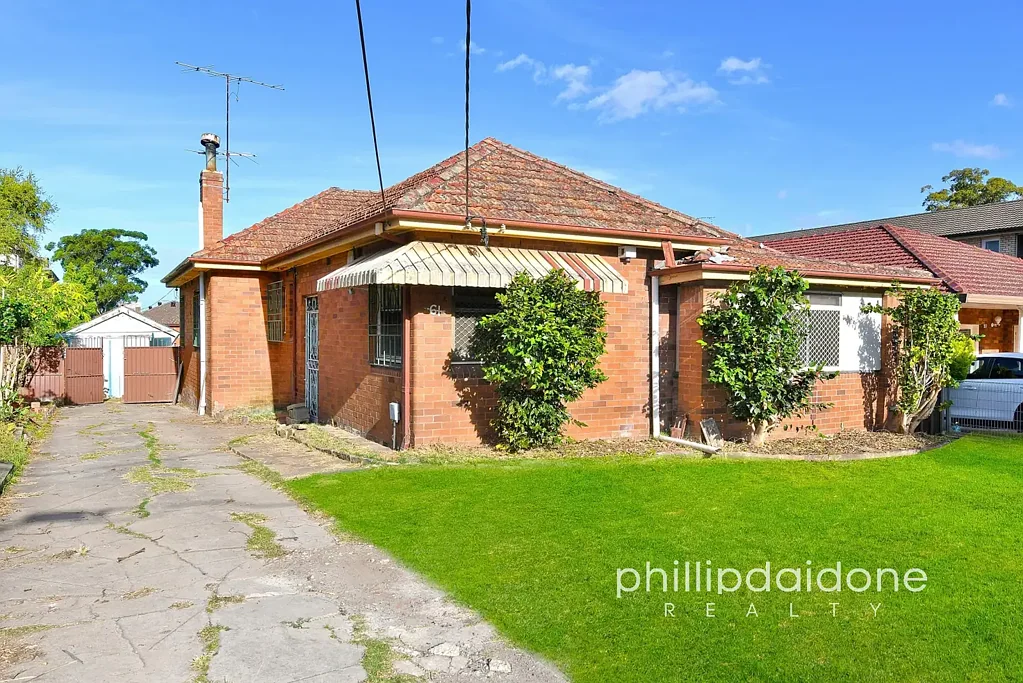 Auburn 3 Slaapkamer R4 ZONING - HUGE LAND - 929m2