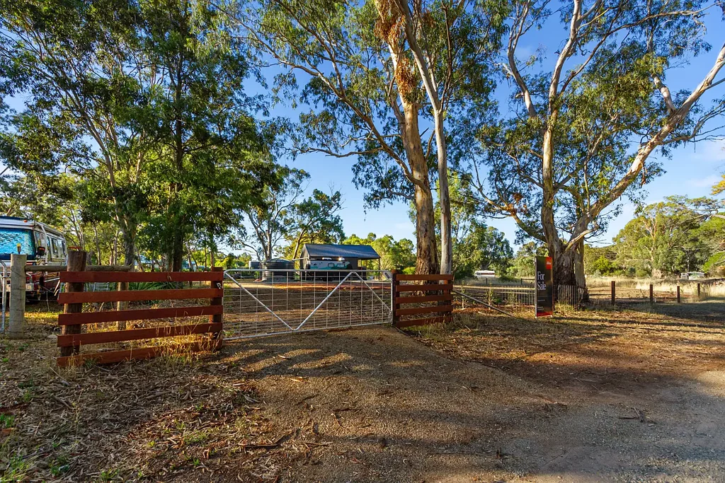 Armagh PICTURESQUE ARMAGH – COUNTRY LIVING IN THE CLARE VALLEY